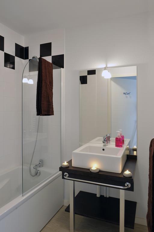 Residence Nemea Les Grands Rochers Les Sables-dʼOlonne Rum bild