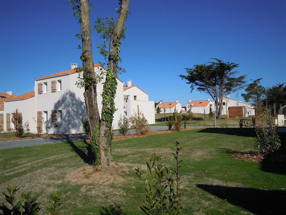 Residence Nemea Les Grands Rochers Les Sables-dʼOlonne Exteriör bild