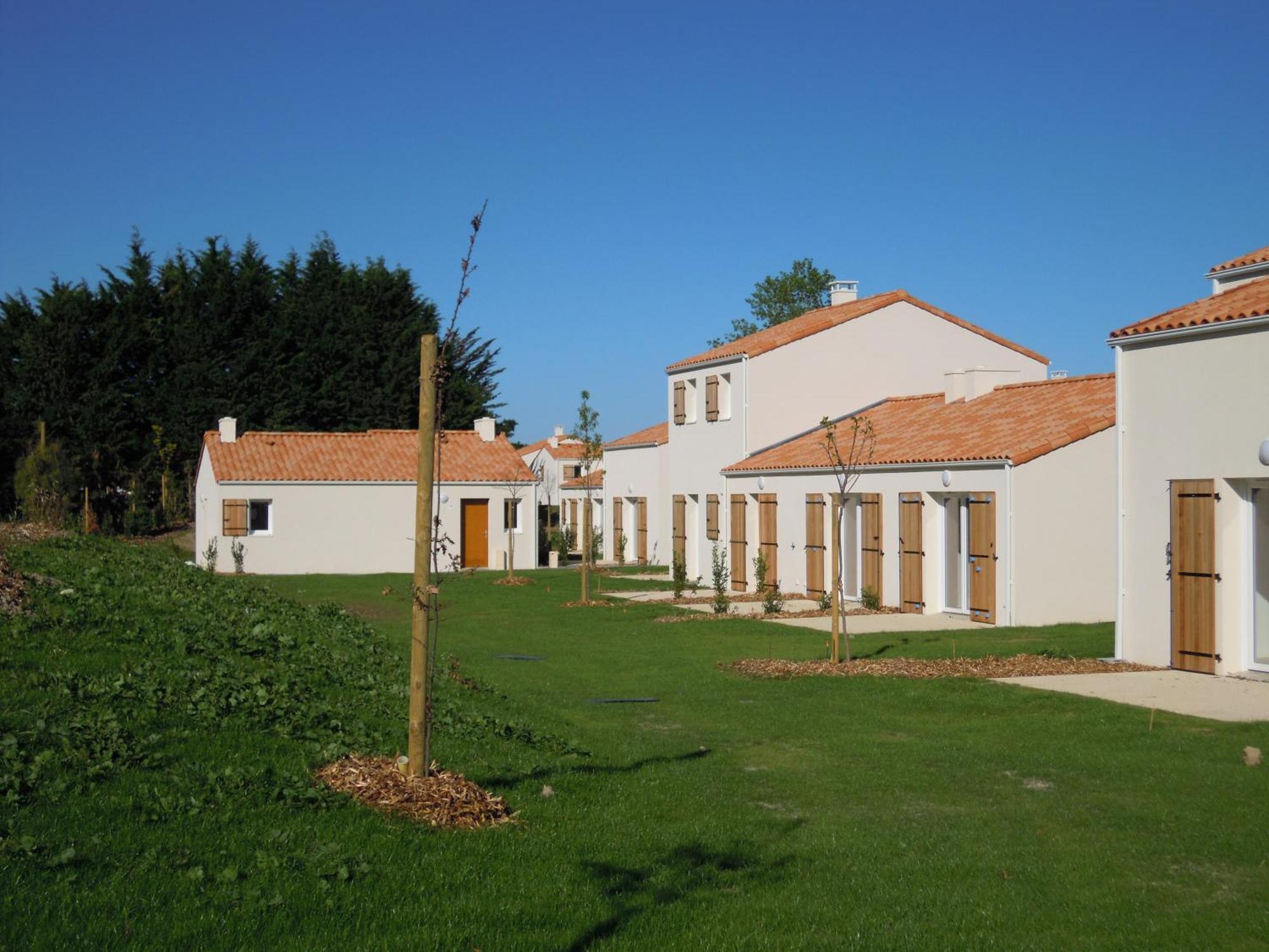 Residence Nemea Les Grands Rochers Les Sables-dʼOlonne Exteriör bild