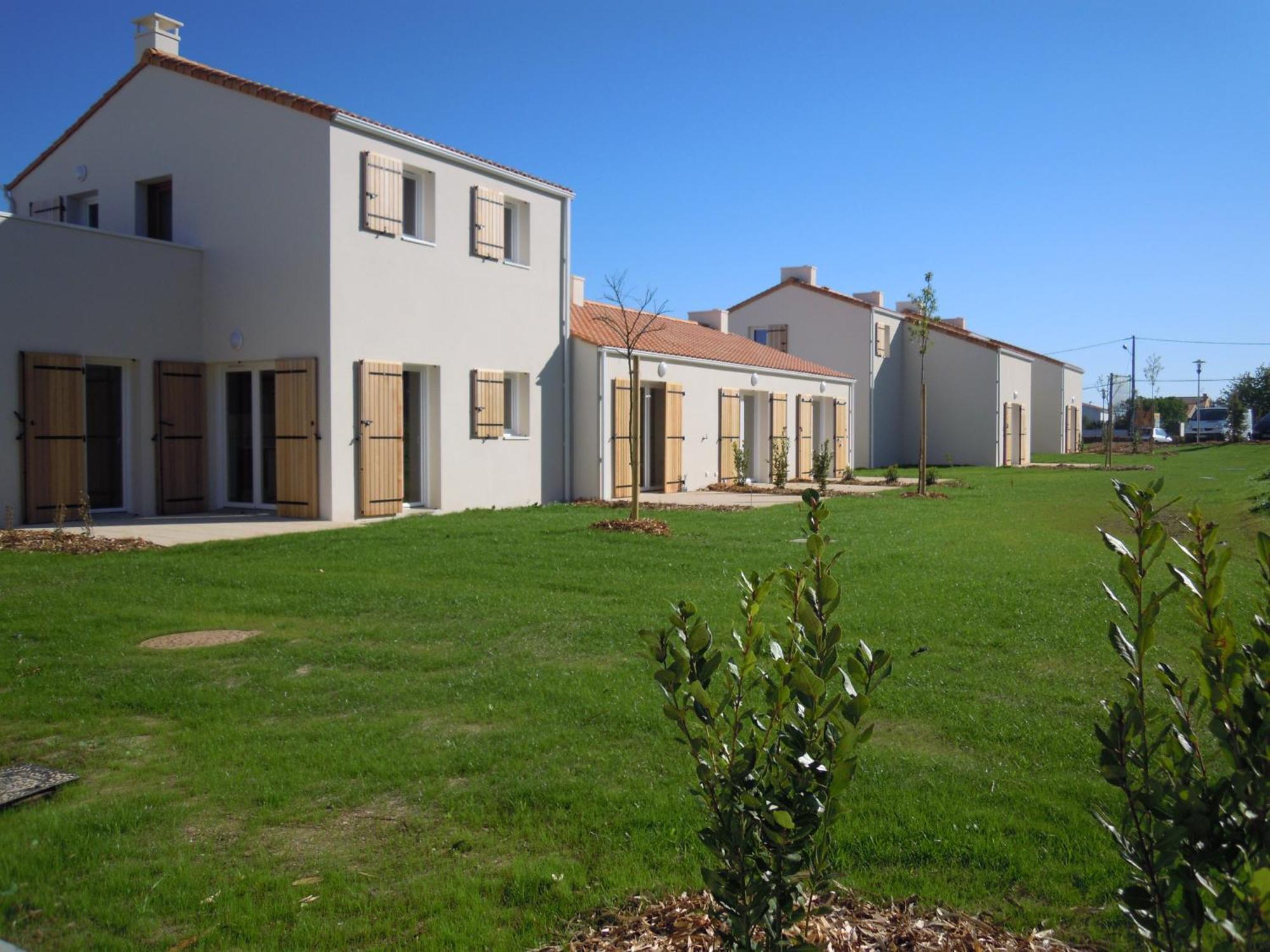 Residence Nemea Les Grands Rochers Les Sables-dʼOlonne Exteriör bild